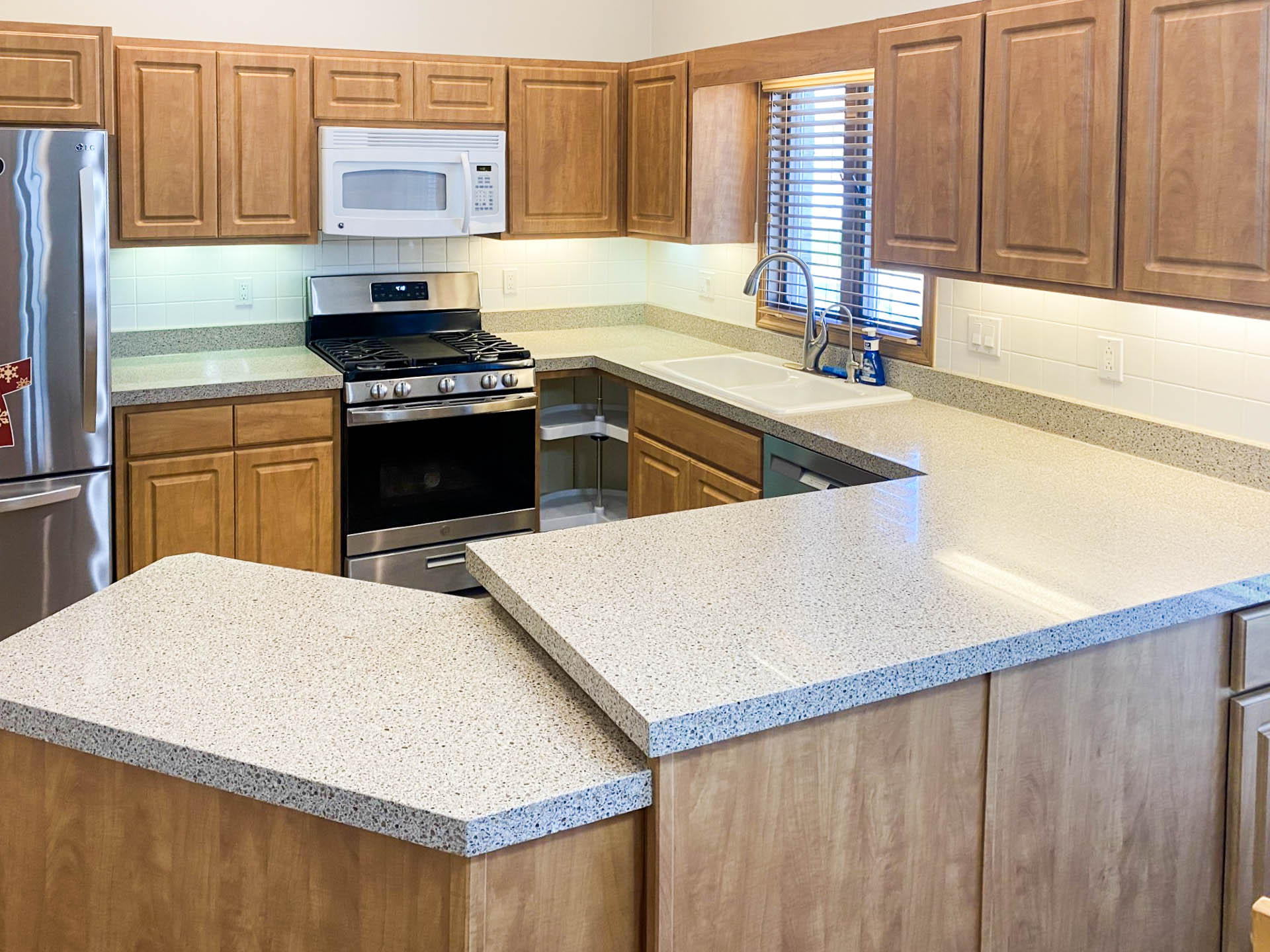 Traditional Light Brown Retro Style Cabinet Refacing in Sugar Grove, IL